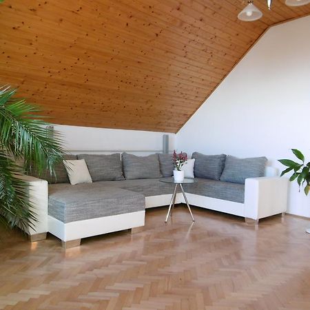 Panorama Vendeghaz Apartment บาลาตอนส์เซแปซด์ ภายนอก รูปภาพ
